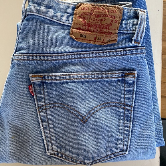 Levi's Other - VINTAGE LEVIS 501 • Made in U.S.A. • 34/34